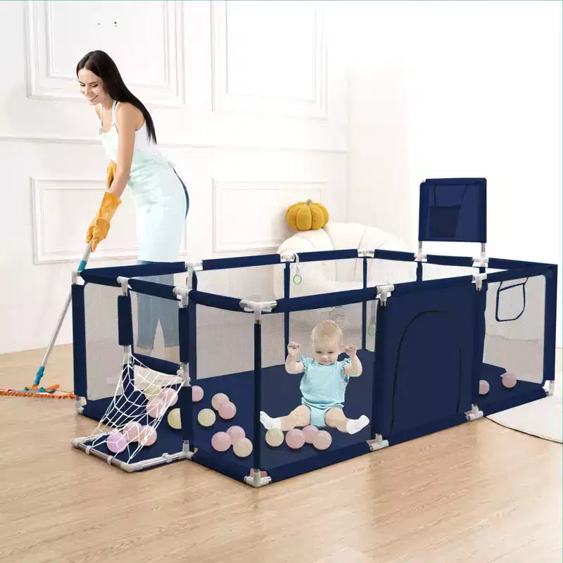 Box per neonati portatile 71x48 a 4 pannelli con canestro da basket