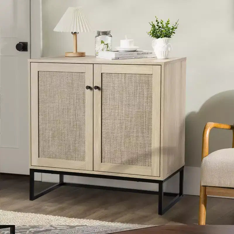 Armadietto contenitore in rattan a 2 ante in stile rustico, credenza/madia, mobile d'accento, tavolo consolle in stile rustico con contenitore, armadio da cucina multifunzionale