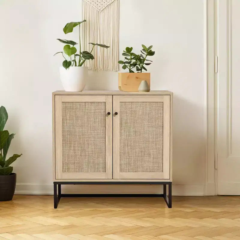 Armadietto contenitore in rattan a 2 ante in stile rustico, credenza/madia, mobile d'accento, tavolo consolle in stile rustico con contenitore, armadio da cucina multifunzionale