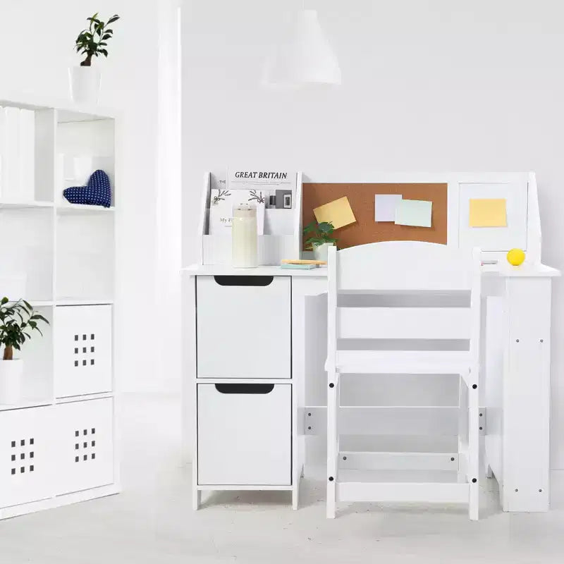 Set scrivania e sedia per bambini, tavolo da studio in legno con cassettiera e bacheca per casa/scuola