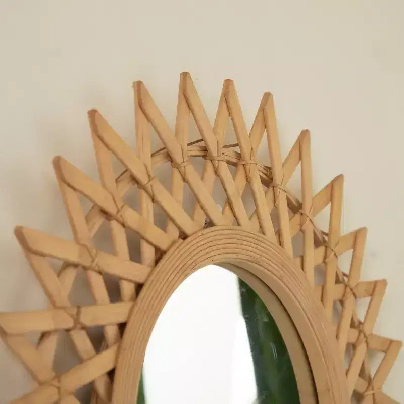 Specchio decorativo da parete moderno rotondo in bambù da 24 pollici con lavorazione intrecciata, piccolo specchio circolare per ingresso o soggiorno