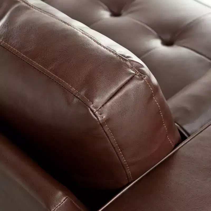 Divano a 3 posti in pelle sintetica, divano moderno di metà secolo con design trapuntato, gambe in legno massello, 2 cuscini a rullo