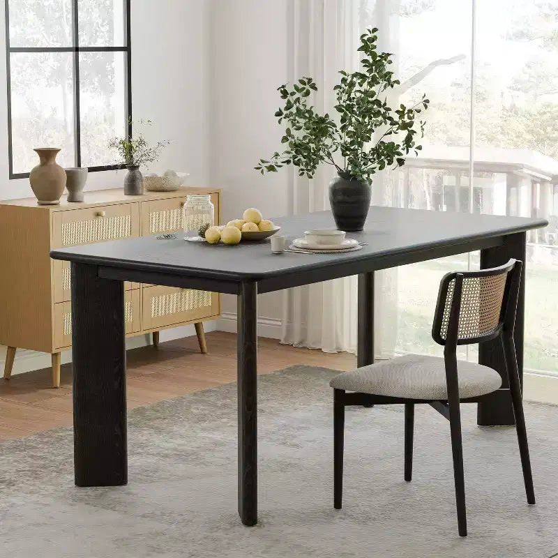 Tavolo da pranzo da fattoria in legno massello con piano quadrato in legno per sale da pranzo moderne e riunioni di famiglia