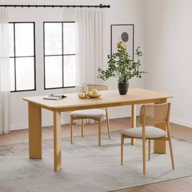 Tavolo da pranzo da fattoria in legno massello con piano quadrato in legno per sale da pranzo moderne e riunioni di famiglia